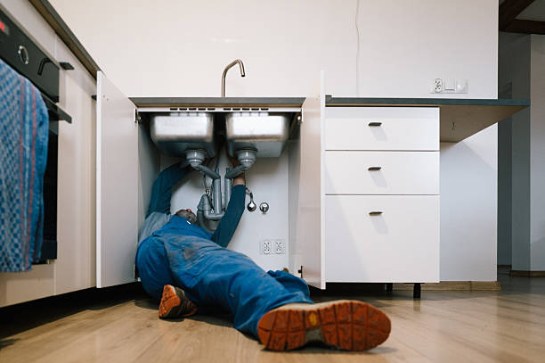 Professional Leak Detection technician working in West Davenport, NY